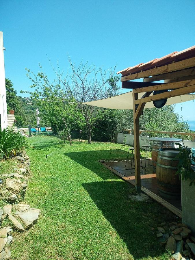 Cap Corse Uribellinu 2 Formule Petit Dejeuner Santa-Maria-di-Lota Exterior foto